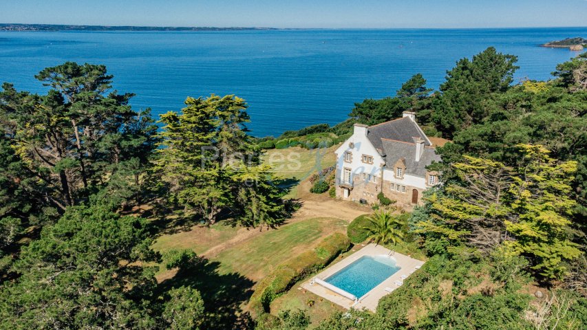 Estate in Trebeurden, Brittany, France 1 - 18363166