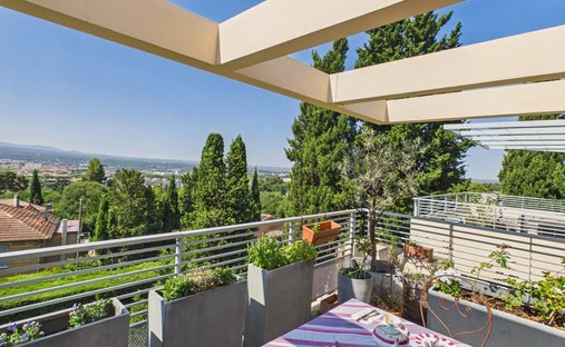 Apartment in Grand Sud- Aix la Duranne, Aix-en-Provence, France 1