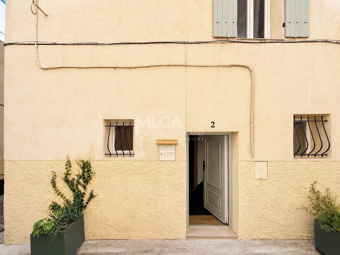 House in Vieille Ville, Antibes, France 2 - 18383027