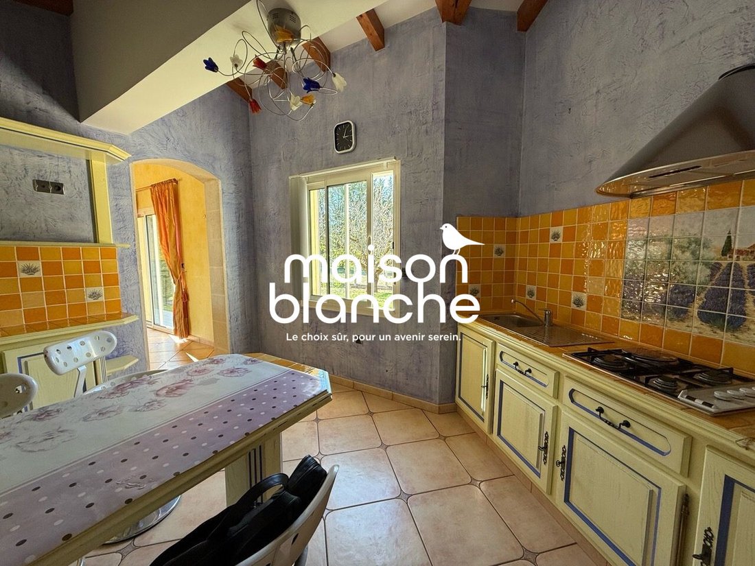 House in Lamothe-Montravel, Nouvelle-Aquitaine, France 5 - 17468712