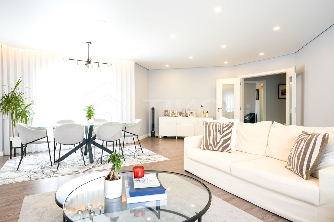 Apartment in Venteira, Lisbon, Portugal 5 - 18381107