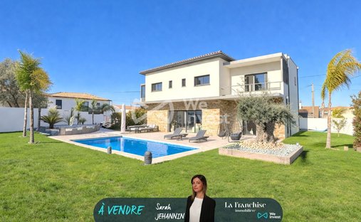 Villa in Nord, Saint-Jean-de-Vedas, France 1