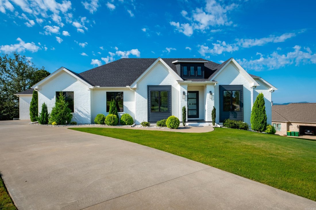 House in Maumelle, Arkansas, United States 2 - 18377616