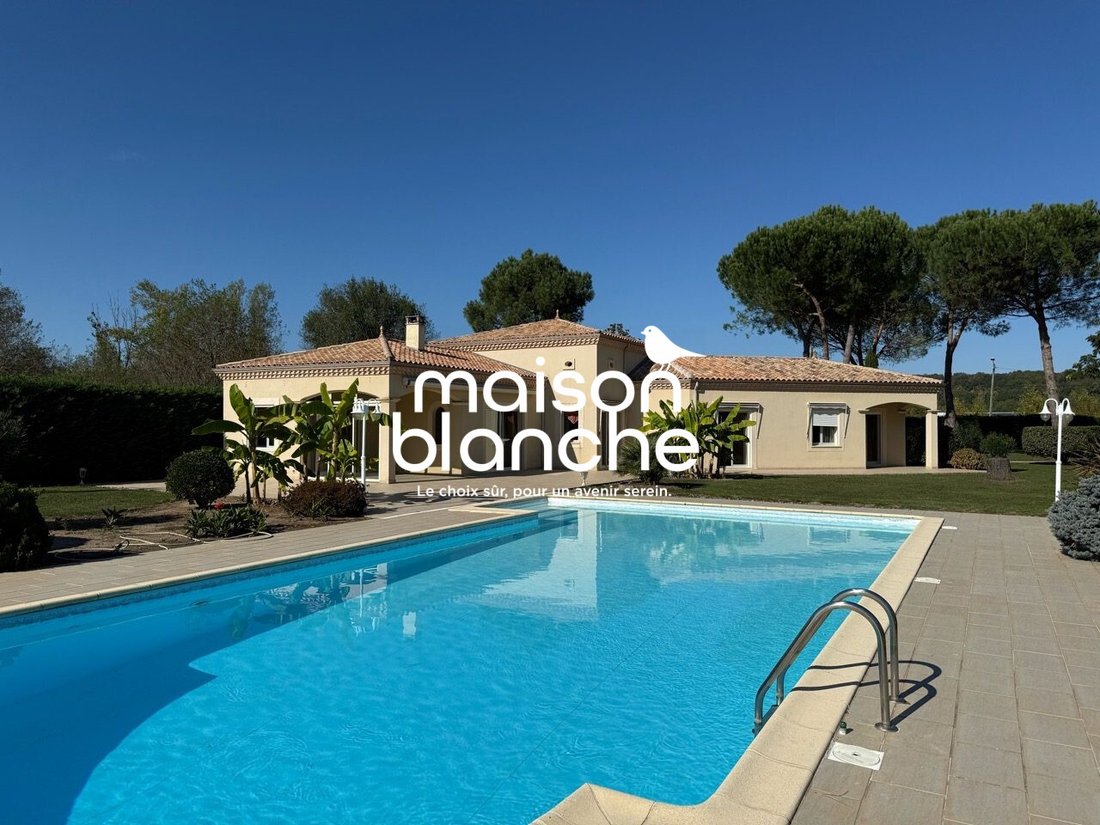 House in Lamothe-Montravel, Nouvelle-Aquitaine, France 1 - 17468712