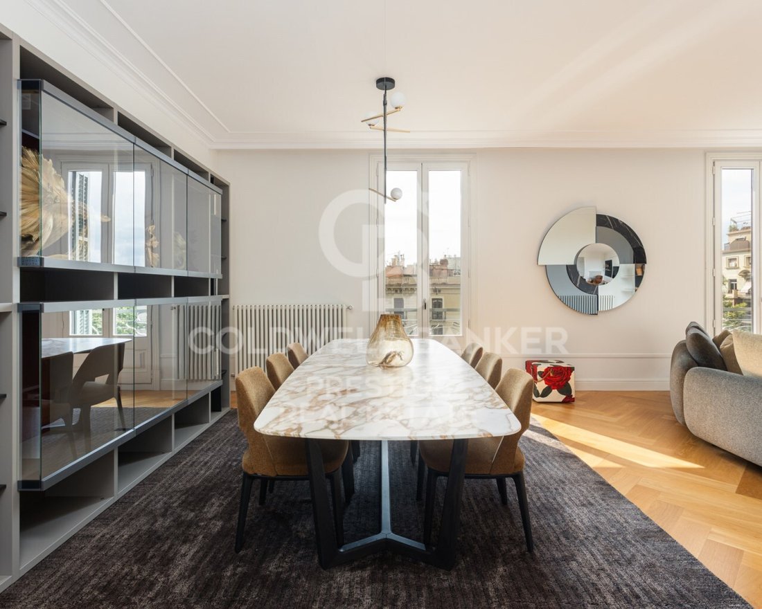 Apartment in Eixample, Barcelona, Spain 4 - 18381493