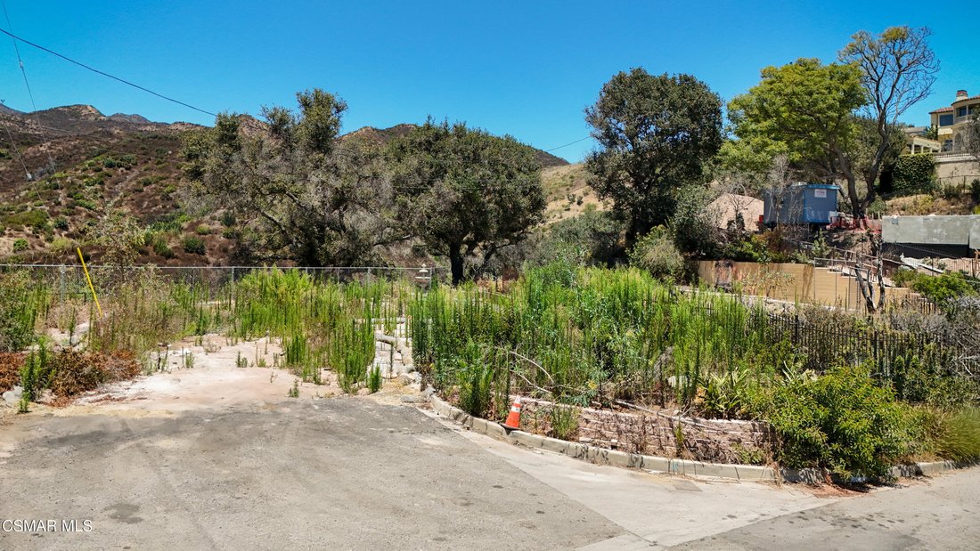 Land in Los Angeles, California, United States 5 - 18379406