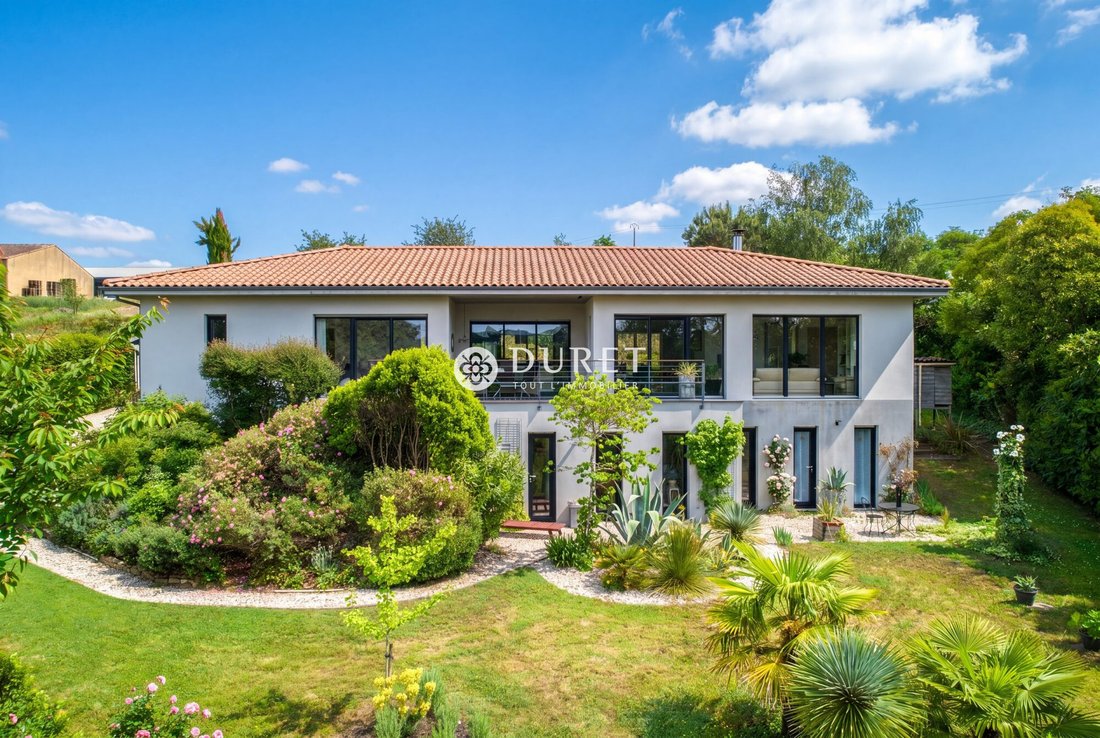 House in Saint-Fiacre-sur-Maine, Pays de la Loire, France 4 - 18385029