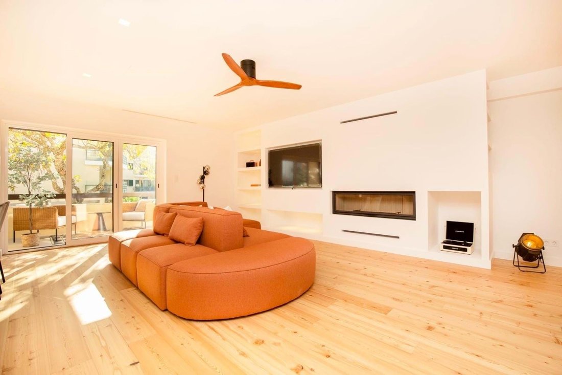 Apartment in Estoril, Cascais e Estoril, Lisbon 3 - 18380971