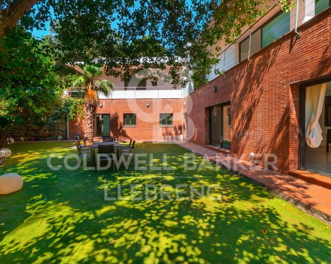 House in Sant Cugat del Valles, Catalonia, Spain 3 - 12135903