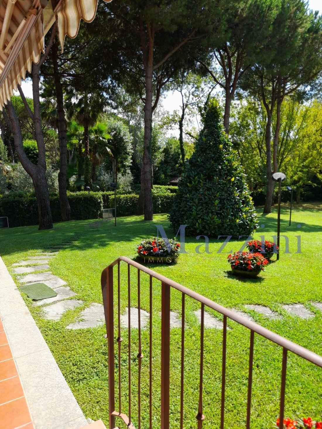 Villa in Ronchi, Massa, Italy 5 - 18384384