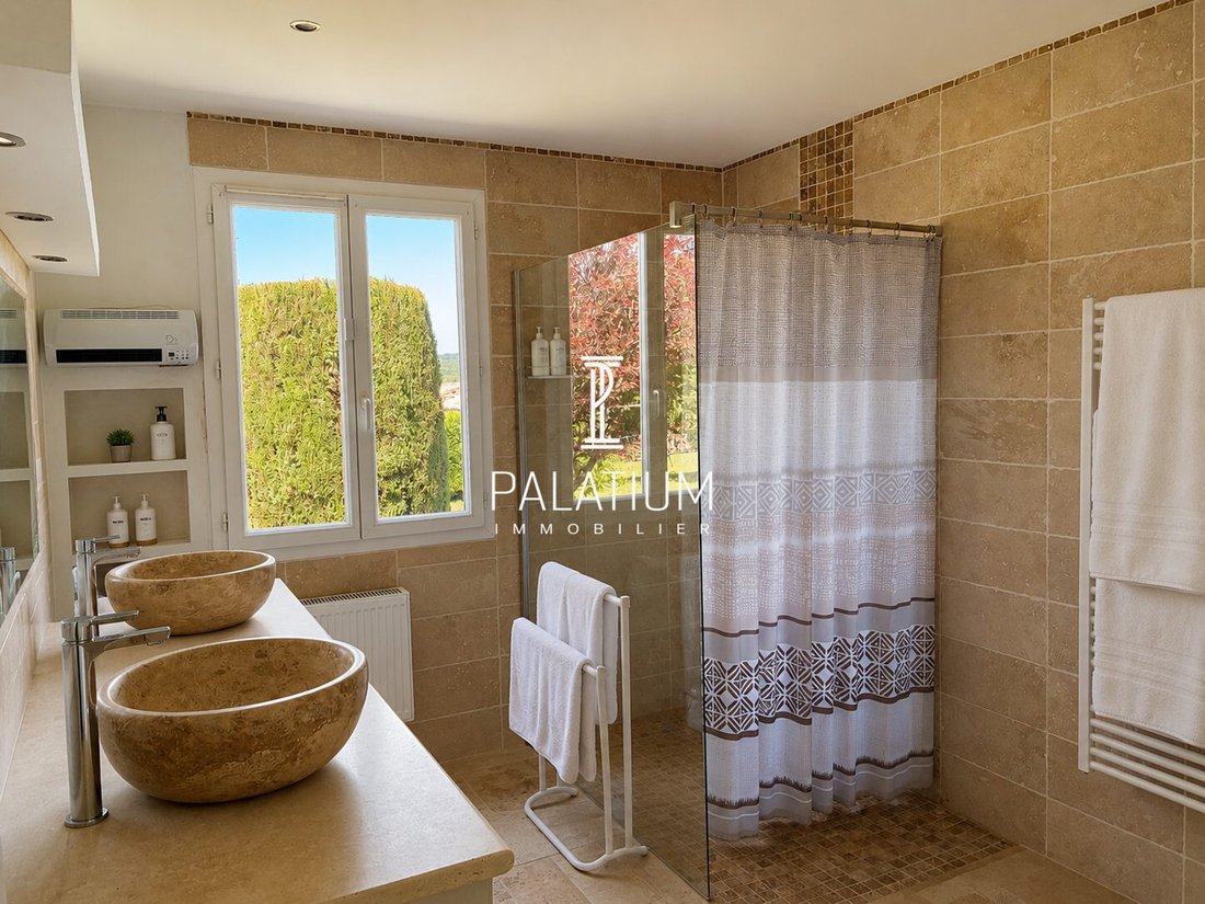House in Saint-Michel-l'Observatoire, Provence-Alpes-Côte d'Azur, France 5 - 18385569