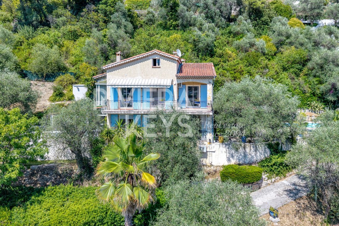 Villa in Les Terriers, Carros, France 2 - 18374412