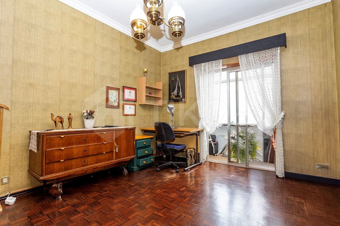 Apartment in Venteira, Lisbon, Portugal 4 - 18380770