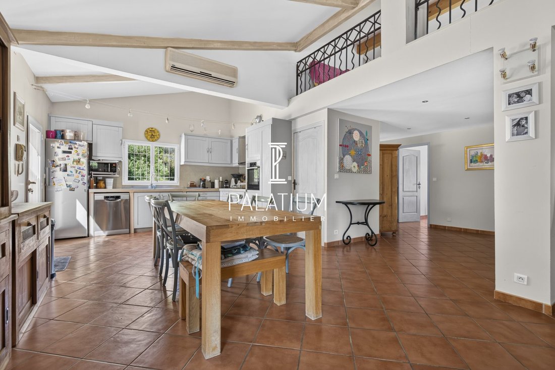 House in Ventabren, Provence-Alpes-Côte d'Azur, France 3 - 18385340