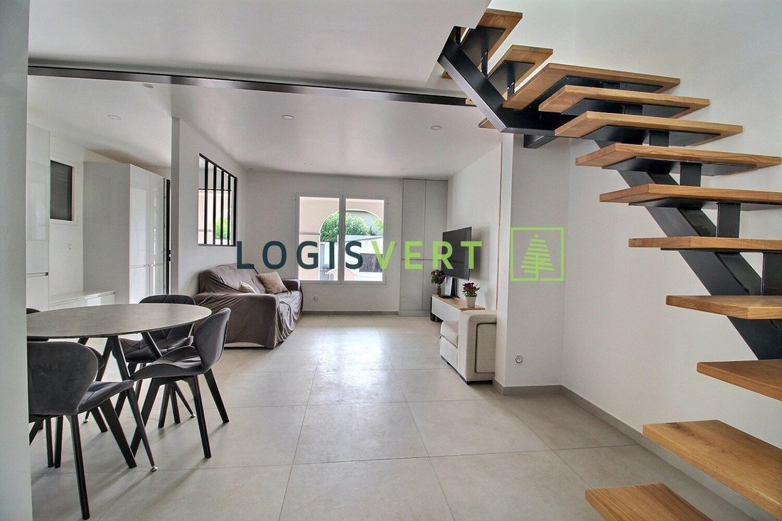 House in Orsay, Ile-de-France, France 4 - 18385235