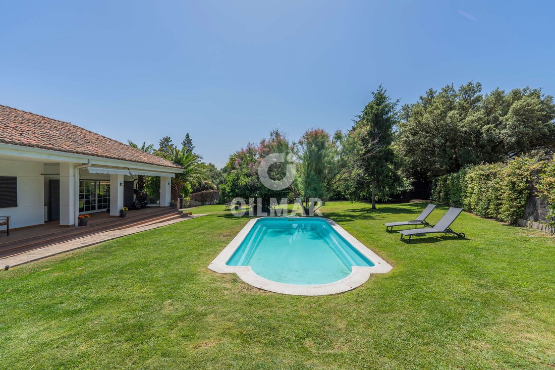 Villa in Valdelagua, Comunidad de Madrid, Spain 3 - 18378330