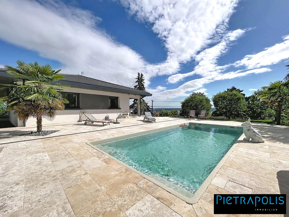 House in Limas, Auvergne-Rhône-Alpes, France 5 - 18385677
