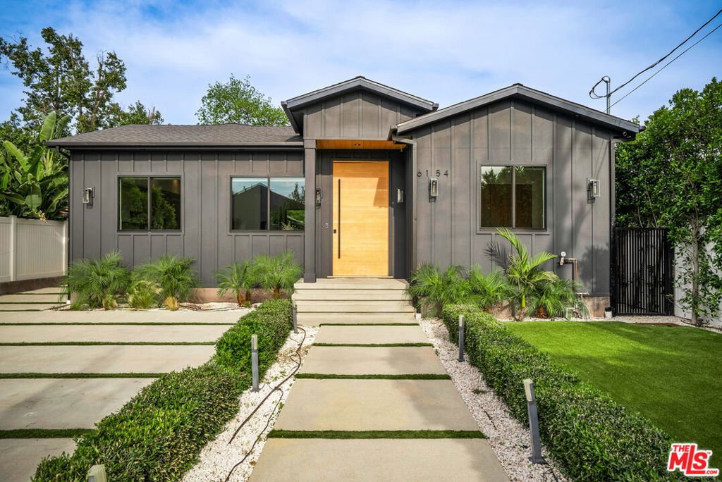 House in Los Angeles, California, United States 1 - 18377866