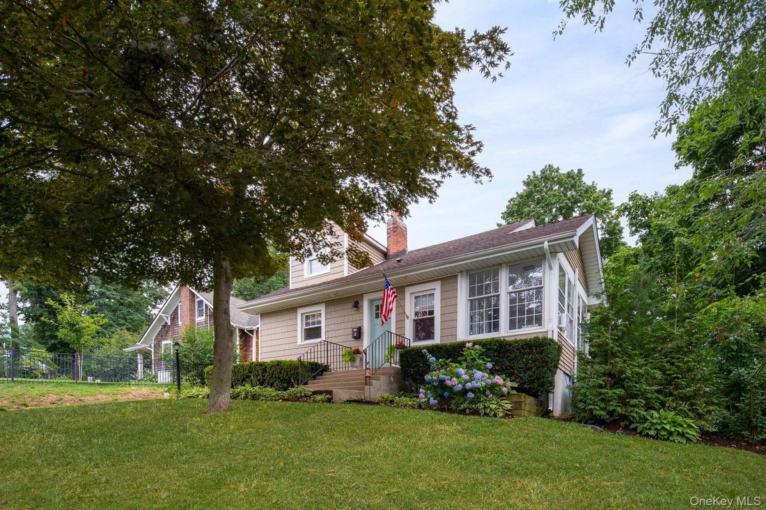 House in Halesite, New York, United States 1 - 18374329