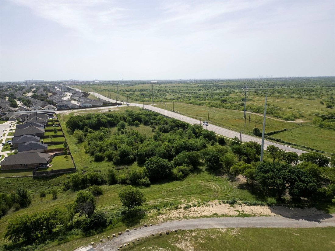 Land in Fort Worth, Texas, United States 4 - 18373394