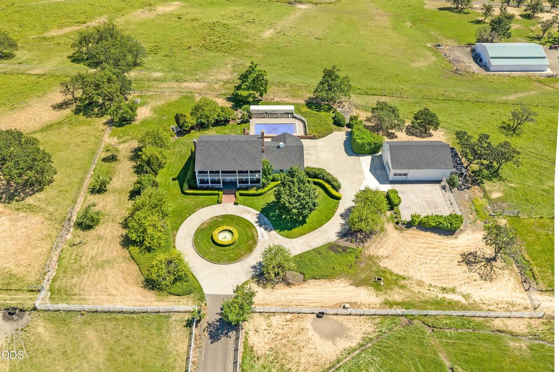 House in Medford, Oregon, United States 5 - 18374321