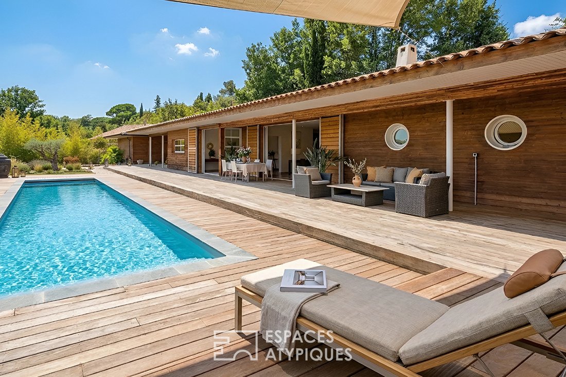 Villa in Bagnols-en-Forêt, Provence-Alpes-Côte d'Azur, France 1 - 18368768