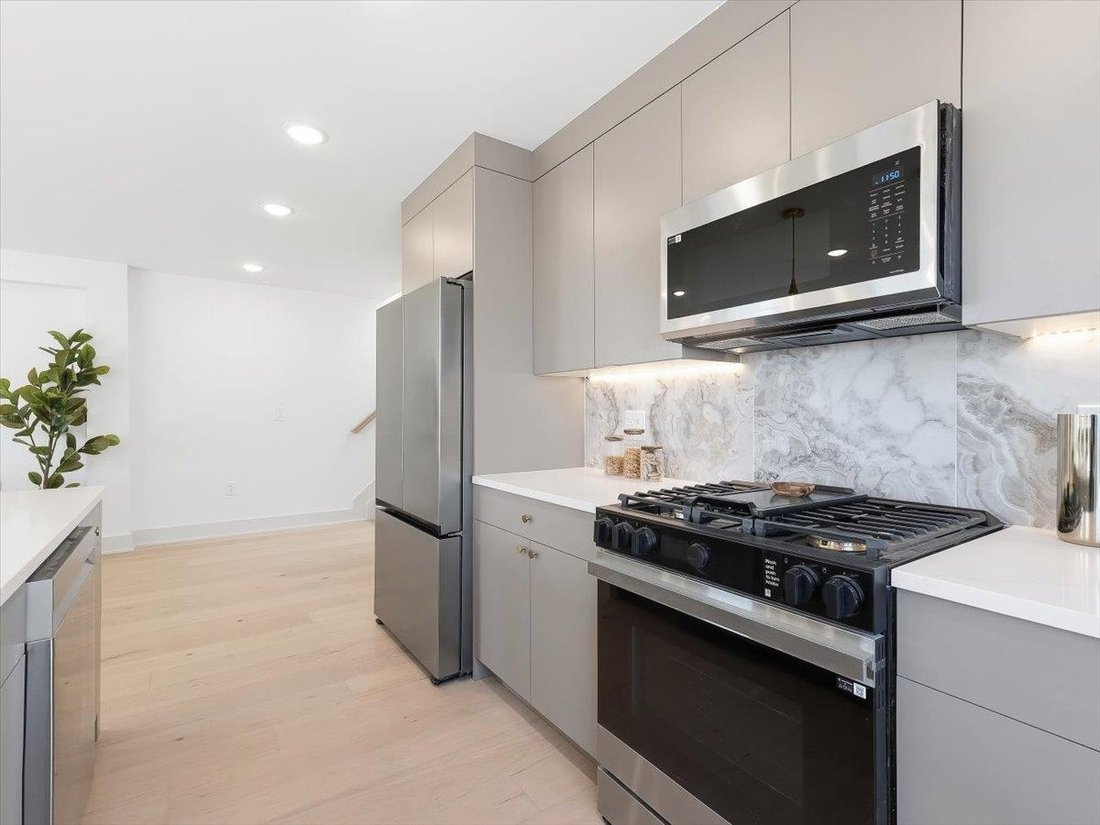 Condo in Jersey City, New Jersey, United States 3 - 18374440
