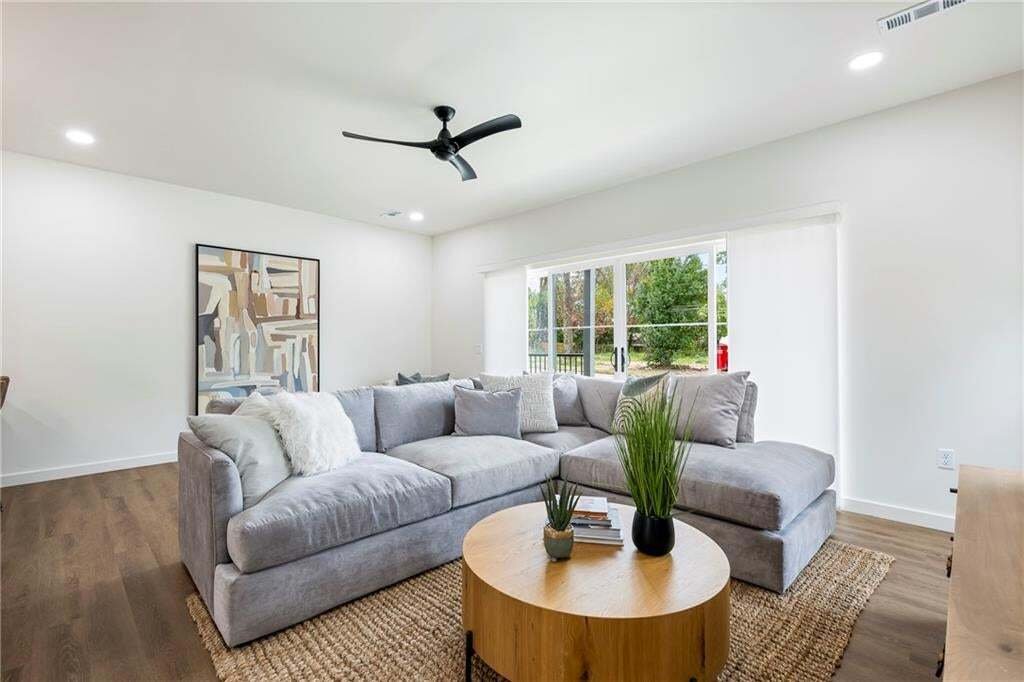 Condo in Cave Springs, Arkansas, United States 5 - 18377324
