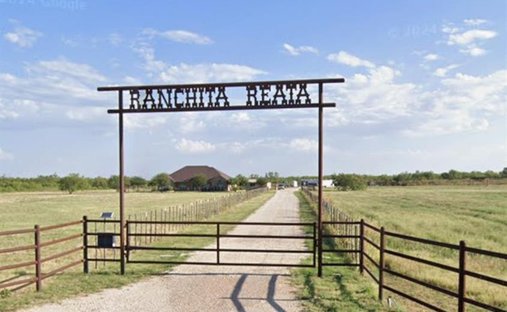 House in Clyde, Texas, United States 1