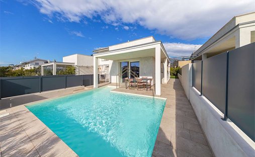 Villa in Punta Grò - Chiodi - Rovizza, Sirmione, Lombardy 1
