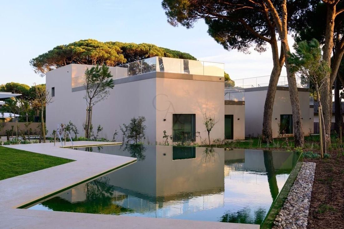 Villa in Cascais e Estoril, Lisbon, Portugal 1 - 18374799