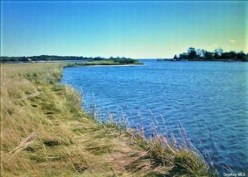 Land in Mastic Beach, New York, United States 1 - 18374907