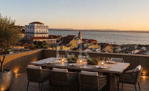 Apartment in Misericordia, Lisbon, Portugal 1