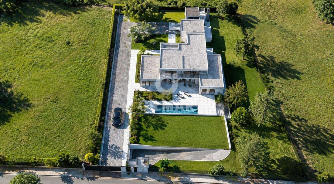 Villa in Colmenar Viejo, Comunidad de Madrid, Spain 5 - 18378343
