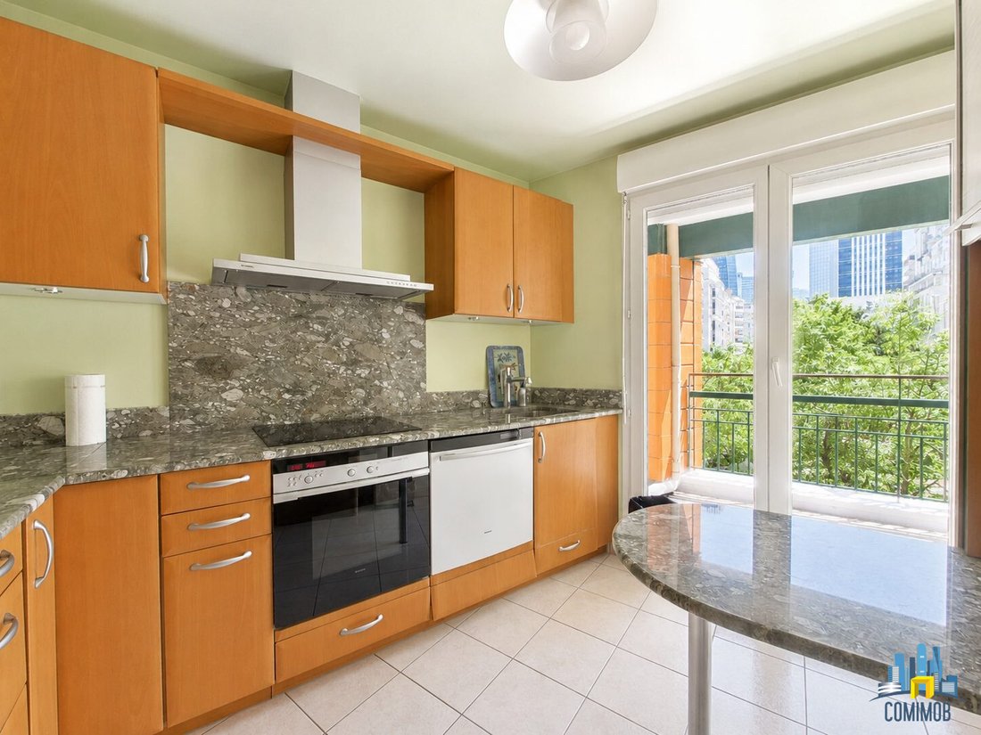 Apartment in Hôtel de Ville, Courbevoie, France 3 - 18385442