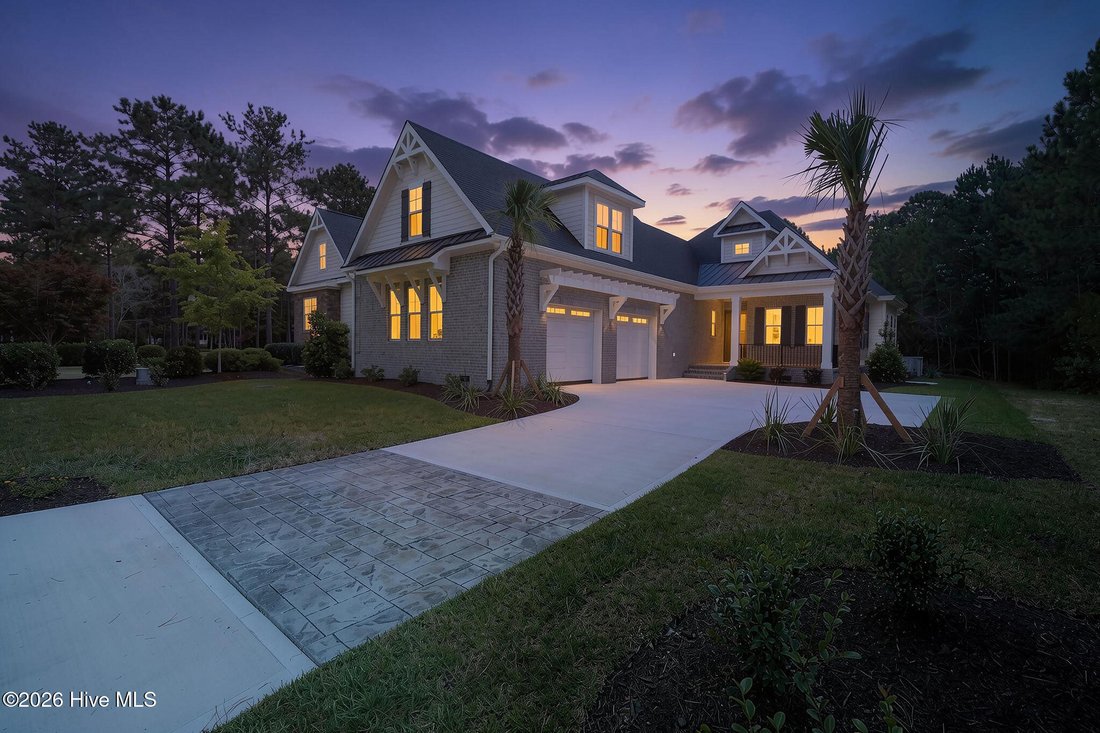 House in Ocean Isle Beach, North Carolina, United States 1 - 17040095
