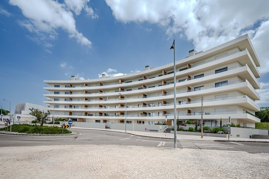 Apartment in Seixal, Arrentela e Aldeia de Paio Pires, Setubal, Portugal 1 - 18378632