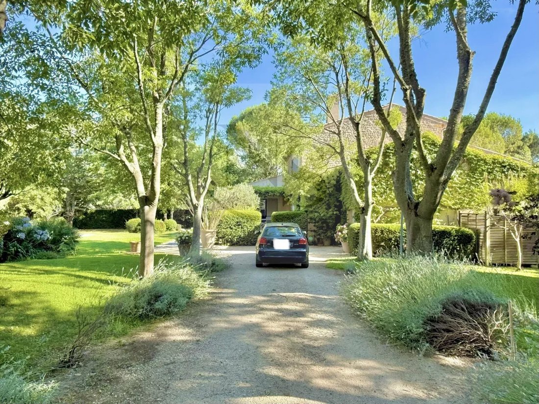 Villa in Saint-Marc-Jaumegarde, Provence-Alpes-Côte d'Azur, France 5 - 17236976