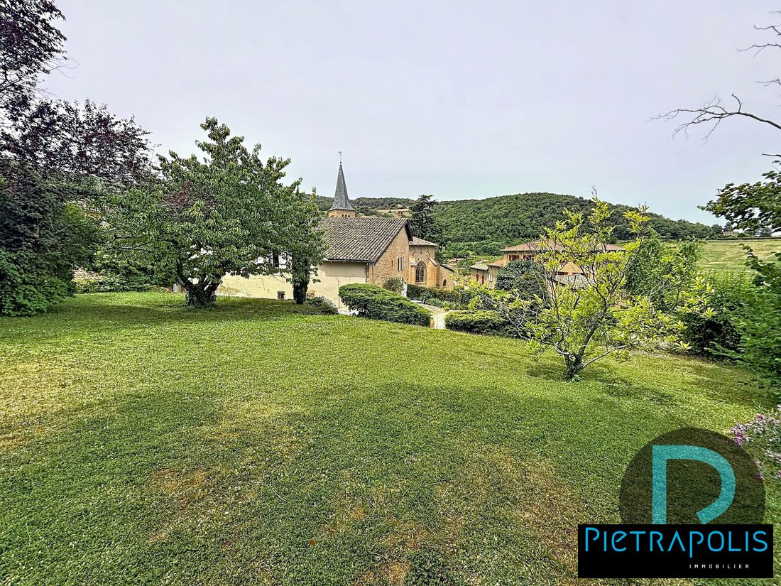 House in Ville-sur-Jarnioux, Auvergne-Rhône-Alpes, France 4 - 18385355