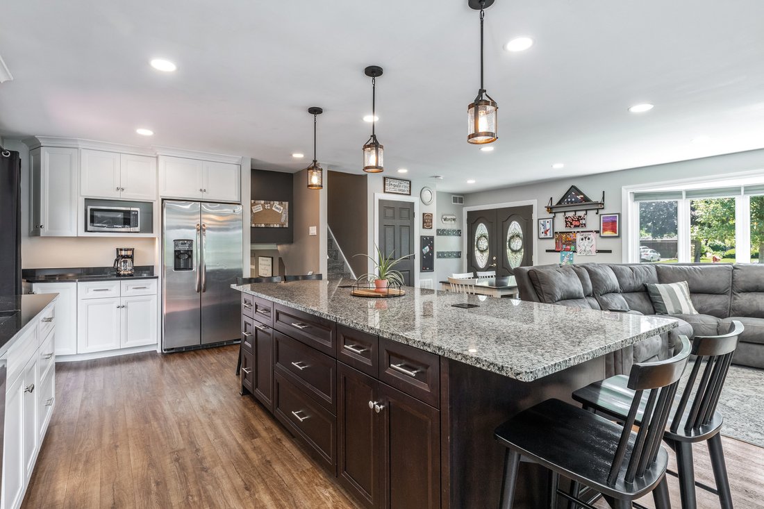 House in Lisle, Illinois, United States 3 - 18373777