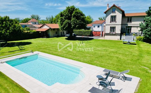 Villa in Centre, Riom, France 1