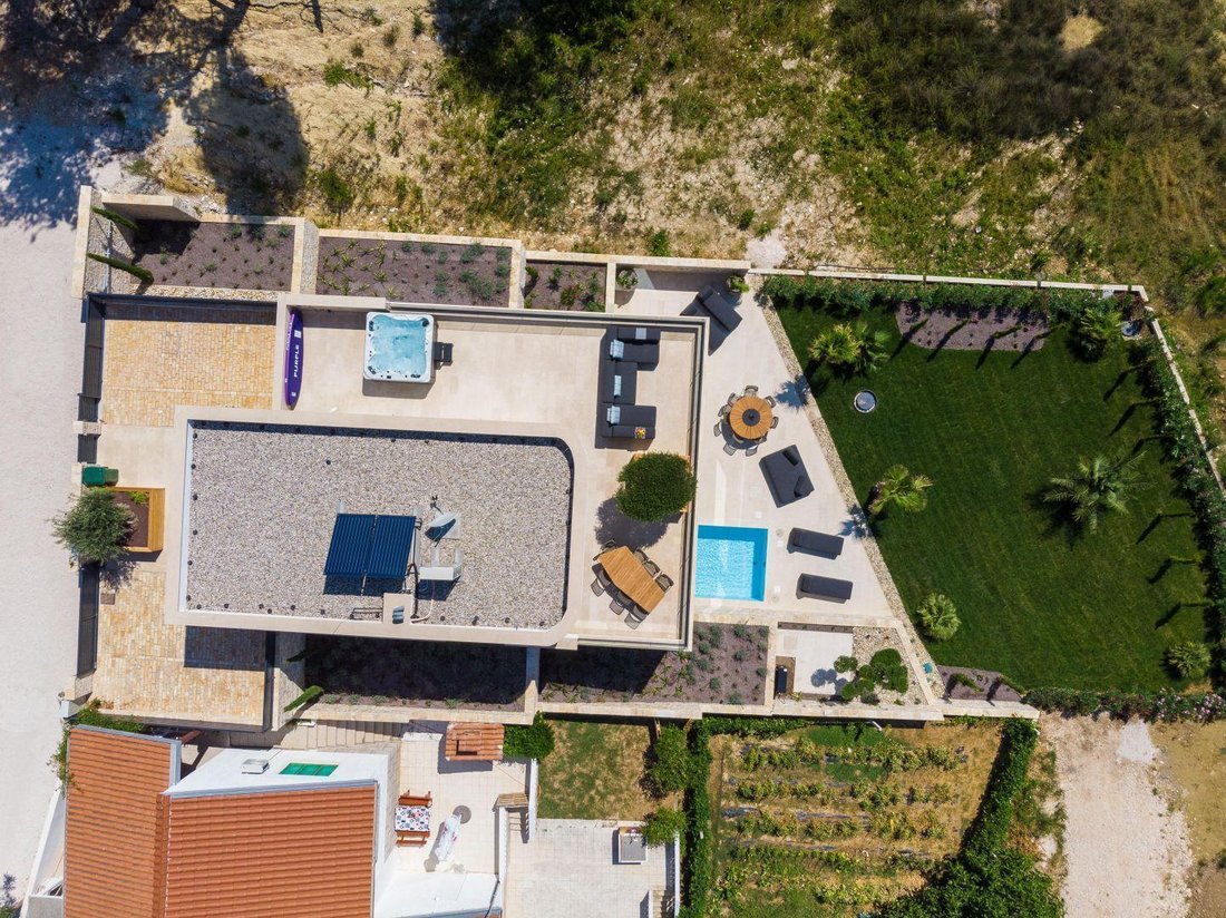 Villa in Opcina Razanac, Zadar County, Croatia 3 - 18380860
