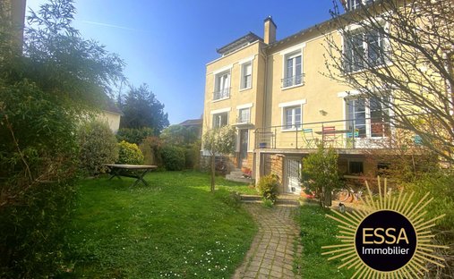 Casa a Les Arcades, Viroflay, Francia 1