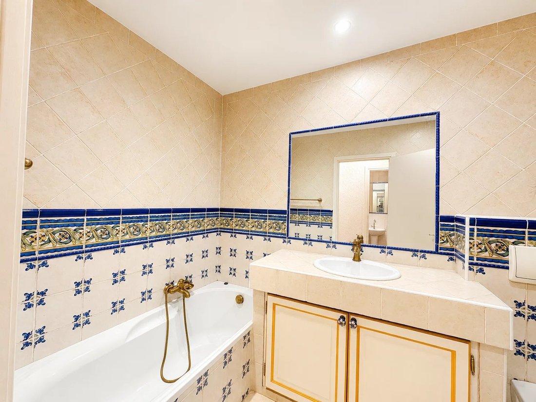 Apartment in Nice, Provence-Alpes-Côte d'Azur, France 5 - 18374013