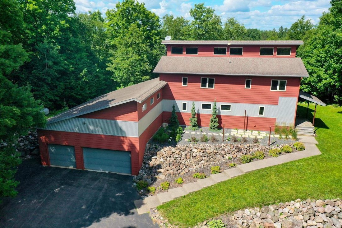 House in Medford, Wisconsin, United States 1 - 17823997