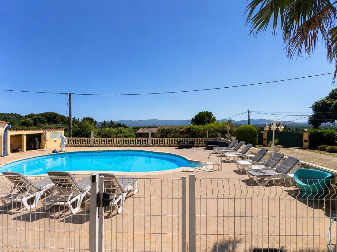Villa in Sud, Vidauban, France 2 - 18368030