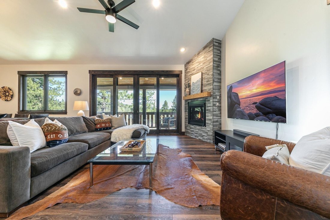 House in Truckee, California, United States 5 - 18377046