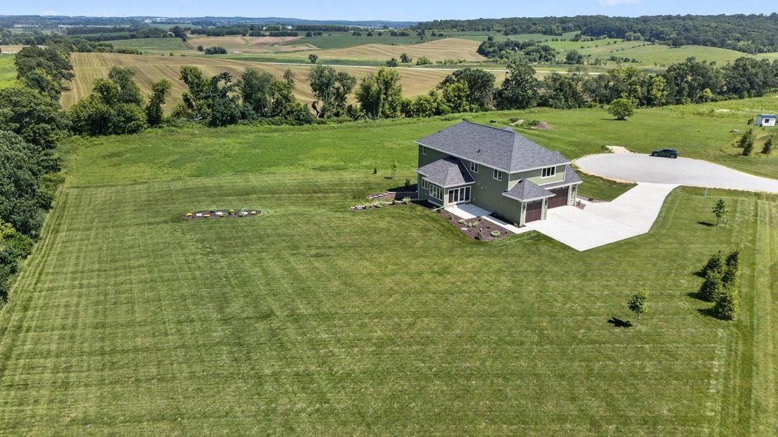 House in Verona, Wisconsin, United States 3 - 18377965