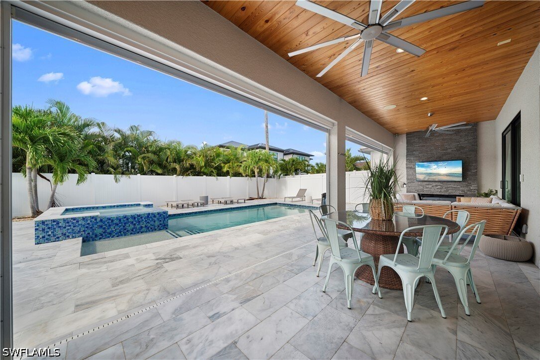 House in Naples, Florida, United States 1 - 18378065