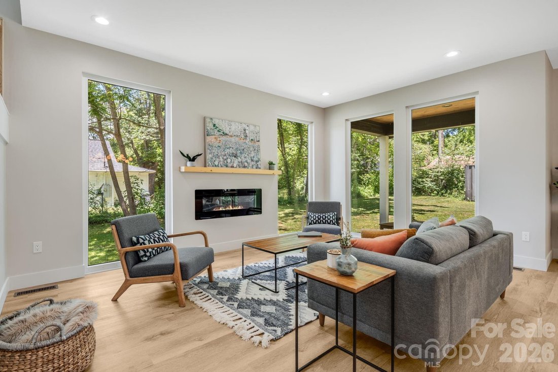 House in Black Mountain, NC, United States 5 - 18384050